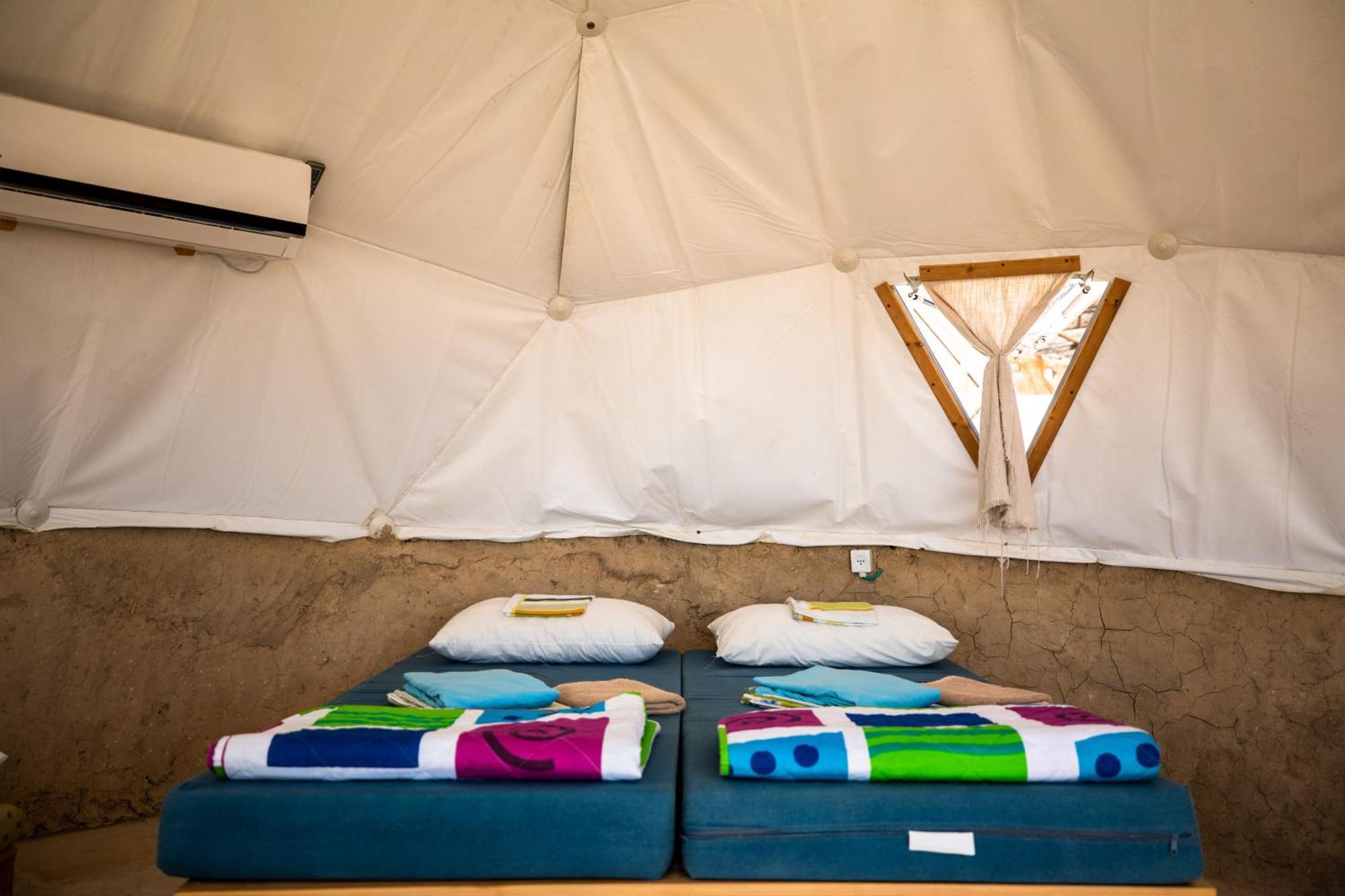 Desert Shade Camp חוות צל מדבר Villa Mitzpe Ramon Esterno foto